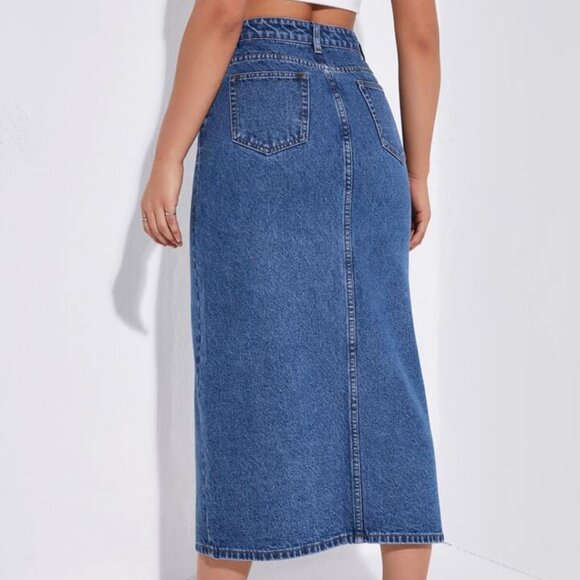Vintage High Waisted Blue Jean Denim skirt - Size M (Waist 28 inches) - Picture 2 of 3